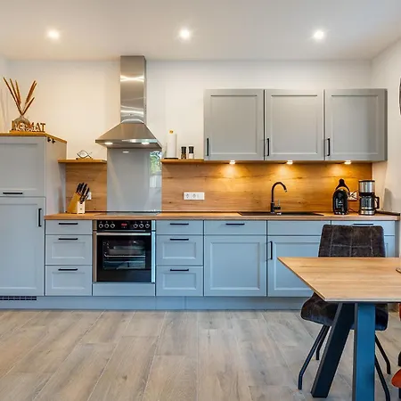 Διαμέρισμα Vista 2 *