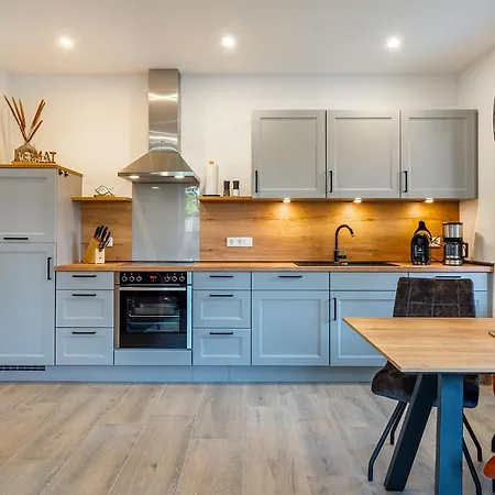 Διαμέρισμα Vista 2 *